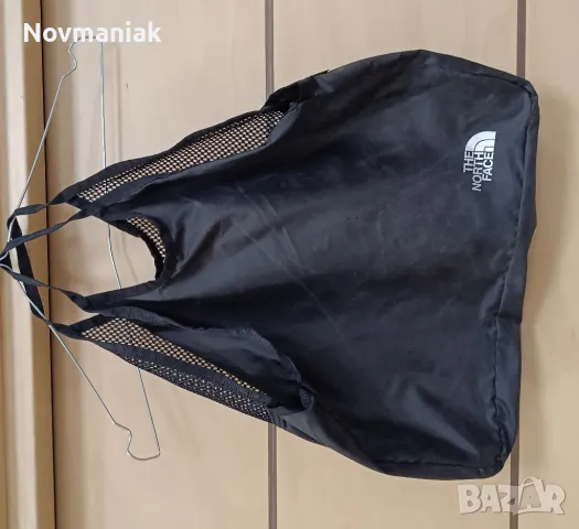 The North Face®-Много Запазена, снимка 2 - Чанти - 46879806