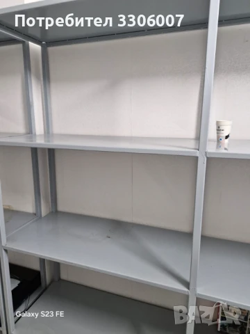 Метален стелаж, снимка 2 - Стелажи и щандове - 50728285