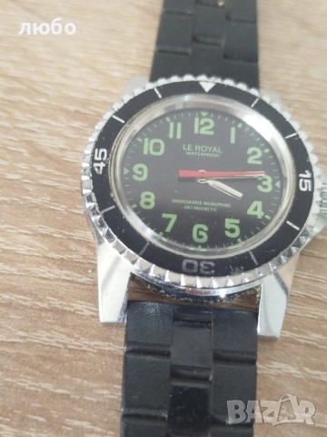 ЧАСОВНИК DIVER 70-те Години Оригинален Винтиж Работи Точно Перфектен , снимка 3 - Мъжки - 52389645