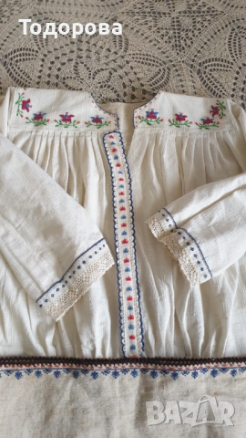 Автентична риза от народна носия, снимка 4 - Антикварни и старинни предмети - 53400533