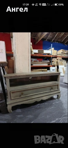 Дървен тв шкаф нов внос от Англия 