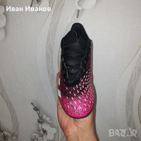 бутонки  Adidas Predator Freak.4 FxG  номер 36 - 36 2/3, снимка 5 - Футбол - 45063249