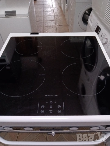 Като нова свободно стояща печка с индукционни котлони Voss с две години гаранция!, снимка 5 - Печки, фурни - 54170269