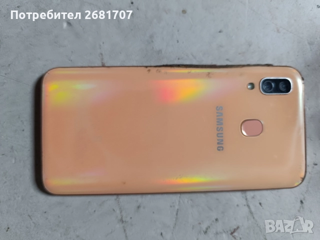 телефон Самсунг А 40