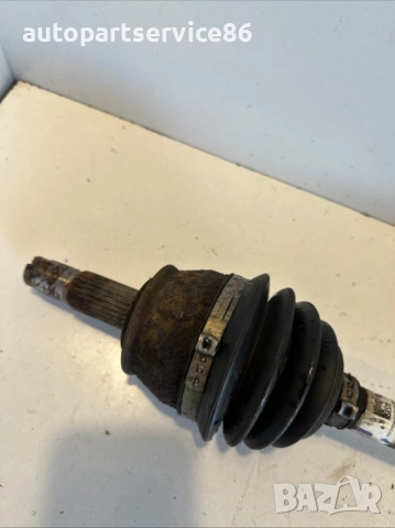 Полуоска Преден десен за Fiat 500L 1.3 MultiJet, 2013 г., оригинален – № 51885863, снимка 2 - Части - 53148316