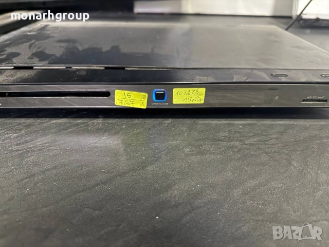 DVD DK digital, снимка 2 - Плейъри, домашно кино, прожектори - 36489875