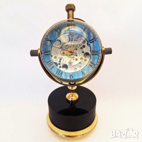 Настолен часовник механичен бронзов с ретро дизайн