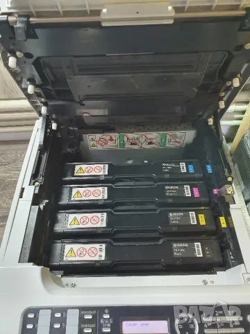 Мултифунционално устройство цветно Kyocera, снимка 6 - Принтери, копири, скенери - 49810517