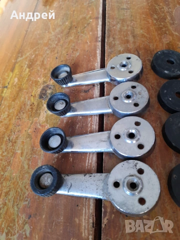 Стари врътки за прозорци Москвич, снимка 2 - Други ценни предмети - 53328102