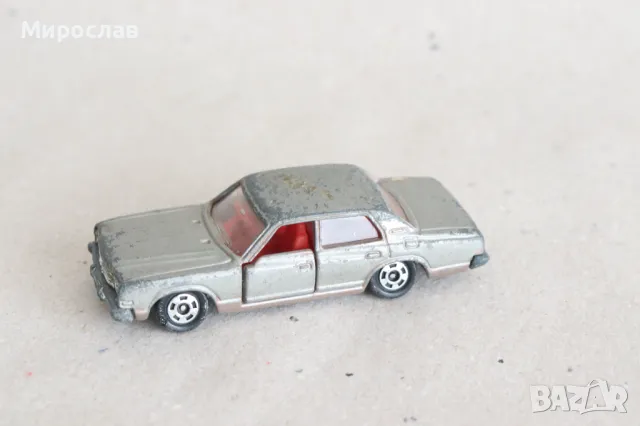 1:65 TOMICA TOYOTA CROWN ИГРАЧКА КОЛИЧКА МОДЕЛ, снимка 1 - Колекции - 49412087