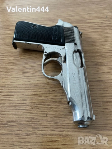 Пистолет "ВАЛТЕР  ПП" кал. 7,65мм - ДЕАКТИВИРАН/ОБЕЗОПАСЕН, снимка 4 - Бойно оръжие - 54024238