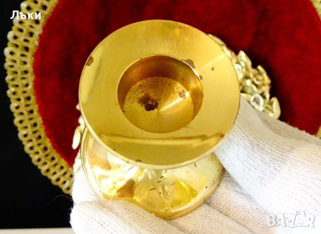 Масивен бронзов свещник,позлата,5 см. , снимка 2 - Антикварни и старинни предмети - 52817834