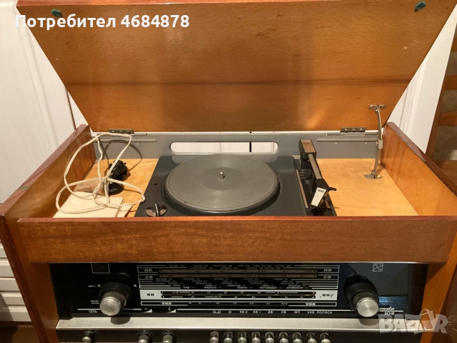 винтидж радиостанция RRR Rigonda 102 с лампа, комбинирана радиостанция и грамофон, , снимка 3 - Антикварни и старинни предмети - 52818539