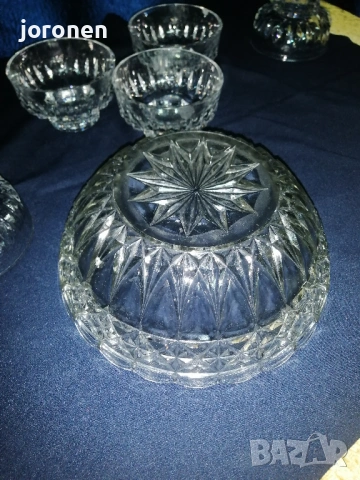 Голяма купа с купички от оловно стъкло, снимка 7 - Сервизи - 53222814