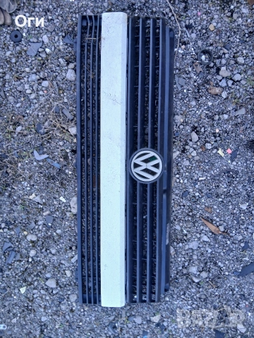 Решетка с емблема за Фолксваген Т4