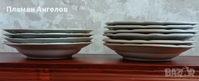стар български порцелан от 60те години. Лот от 2вида чиний. 
