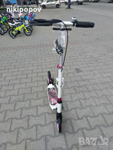 BYOX Детска тротинетка FIORE розов, снимка 10 - Скутери и тротинетки - 53564054