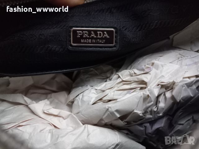 Налична чанта Prada  реплика, снимка 4 - Чанти - 45702329