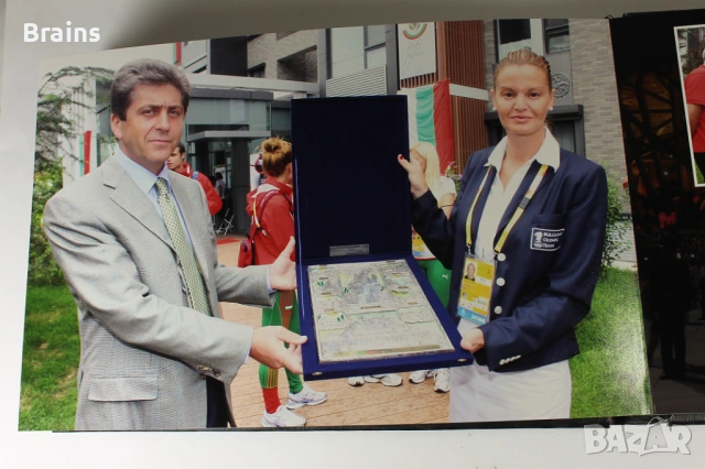 ОЛИМПИАДА 2008 ПЕКИН Един Отбор Една Мечта Фотоалбум Каталог, снимка 10 - Други - 53607515