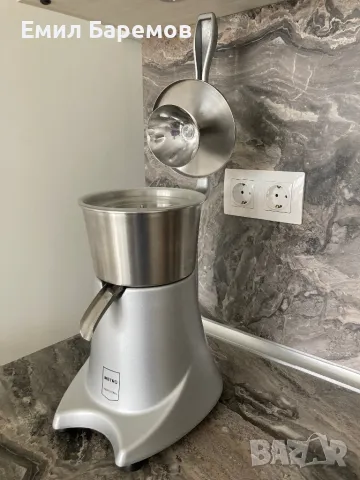 Цитрус преса Метро, снимка 4 - Сокоизстисквачки и цитрус преси - 50434451