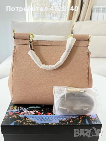 Дамска чанта Dolce & Gabbana, снимка 2 - Чанти - 53624446