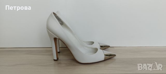 Louis Vuitton обувки на ток 38.5 Оригинал, снимка 1 - Дамски ежедневни обувки - 45854588