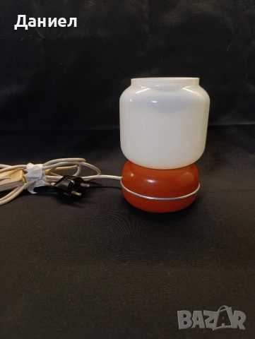 Соц настолна лампа