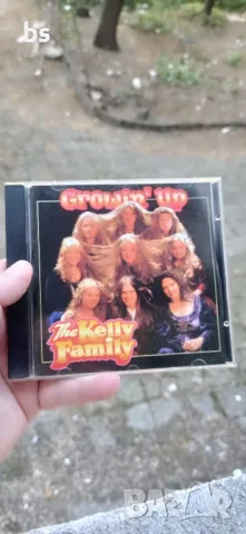 The Kelly family - Growin' up /аудио диск/, снимка 1 - CD дискове - 46897135