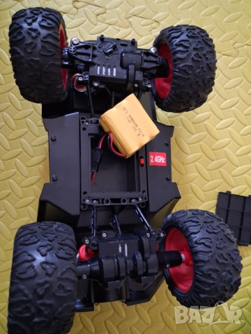 Детски коли с батерии, снимка 13 - Коли, камиони, мотори, писти - 51760916