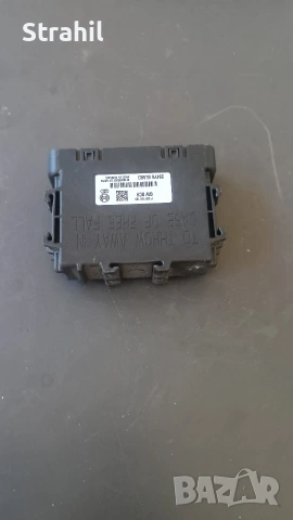 Модулно реле за Renault Clio V 284Y66LA6D, снимка 4 - Части - 53174570