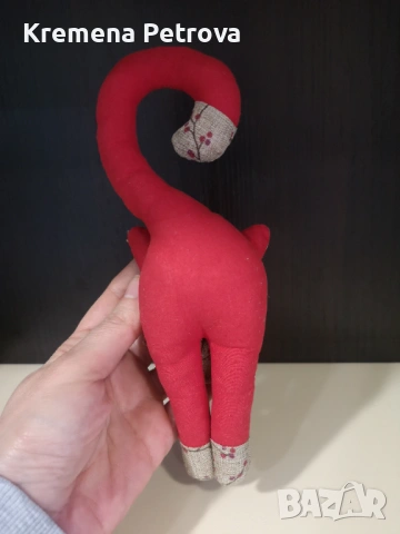 Доставка СПИДИ АВТОМАТ 2,14€-Ръчно изработена текстилна играчка-декоративна котка в примитивен стил, снимка 2 - Декорация за дома - 53969179