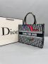 Дамска чанта Christian Dior, снимка 1 - Чанти - 45659208