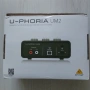 Професионален USB Аудио Интерфейс Behringer U-Phoria UM2 (XENYX / +48V) – Пълен Комплект, снимка 2