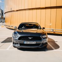 Кола под наем Ford Mustang 2017 Cabrio за абитуриентски бал/събитие, снимка 1 - Rent a car - 45421532