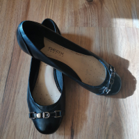 Дамски обувки 37 номер GEOX , снимка 1 - Дамски ежедневни обувки - 44991672