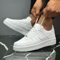 Мъжки маратонки: NIKE 0240, снимка 1 - Маратонки - 45862184