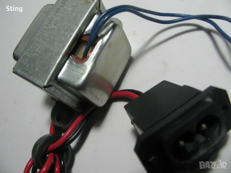 Трансформатор 12 Волта , Екраниран от Радиокасетофон Sanyo , Отличен, снимка 1