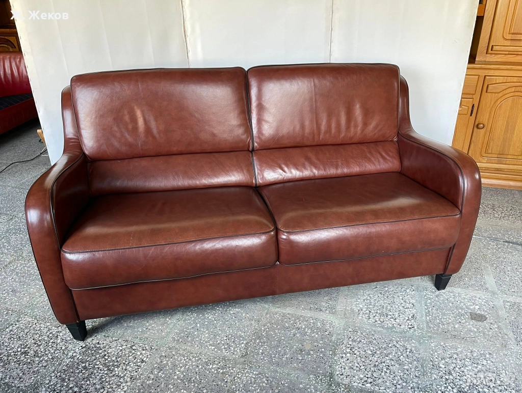 Кожен диван, снимка 1