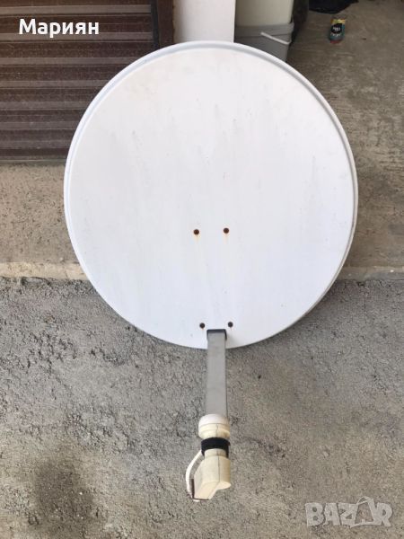 сателитна чиния за два приемника с два извода, снимка 1