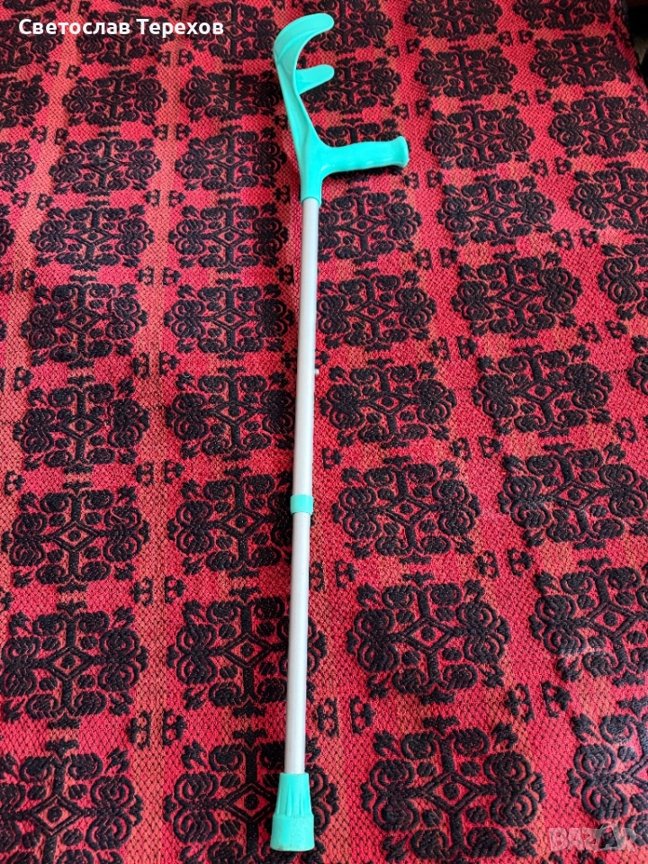 Продавам канадка-патерица, снимка 1