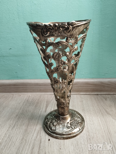 Метална ваза в стил арт деко, снимка 1