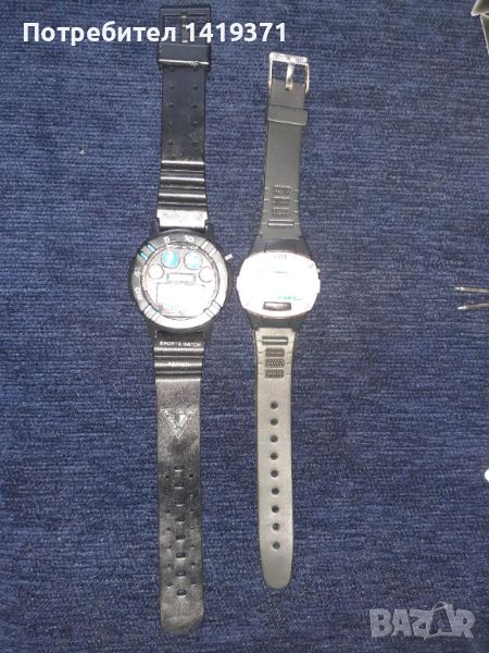 Комплект от два електронни часовника, снимка 1