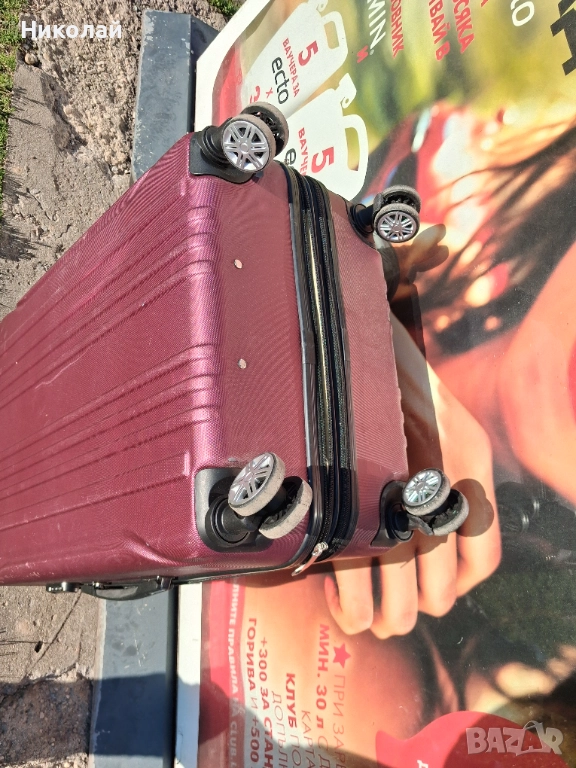 Куфар с колелца голям , снимка 1