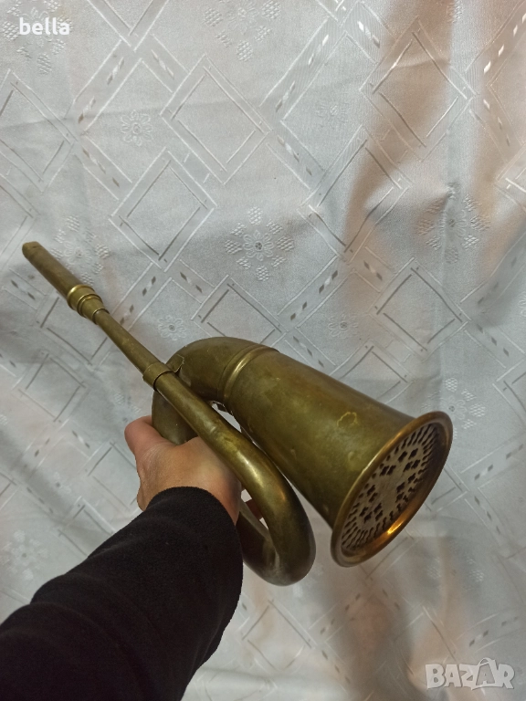 Месингов клаксон – 37 см, рядък модел с интересна декоративна  решетка. , снимка 1