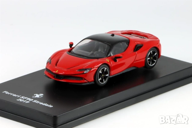 Ferrari SF90 Stradale 2019 - мащаб 1:64 на IXO/Altaya моделът е нов в PVC дисплей-кейс