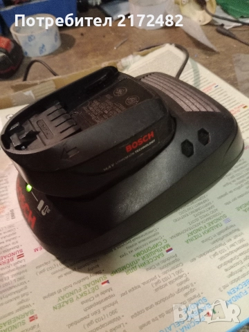 зарядно и батерия за винтоверт BOSCH , снимка 2 - Винтоверти - 52820616