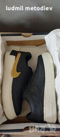 Дамски маратонки Nike AIR FORCE 1 .номер 38.5, снимка 3 - Маратонки - 53660087