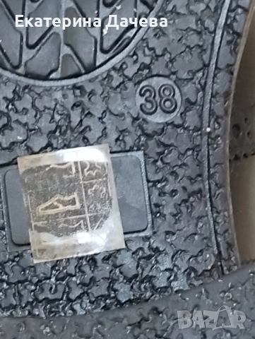 Продавам дамски обувки естествена кожа , снимка 10 - Дамски обувки на ток - 34531574