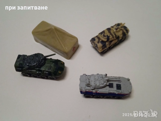 2 мини бронетранспортьори на Micro machines и на Smart toys 