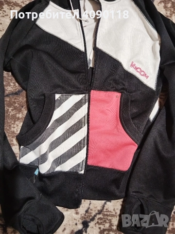 Горнище на Volcom , снимка 2 - Суичъри - 52823628